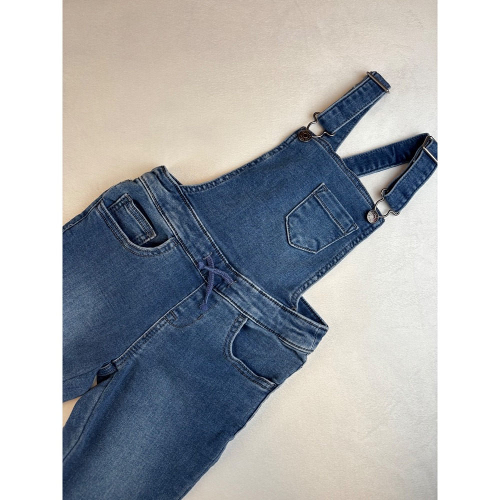 Cat & Jack Girls Denim Overalls XS (4/5) Adjustable Ultimate Stretch
